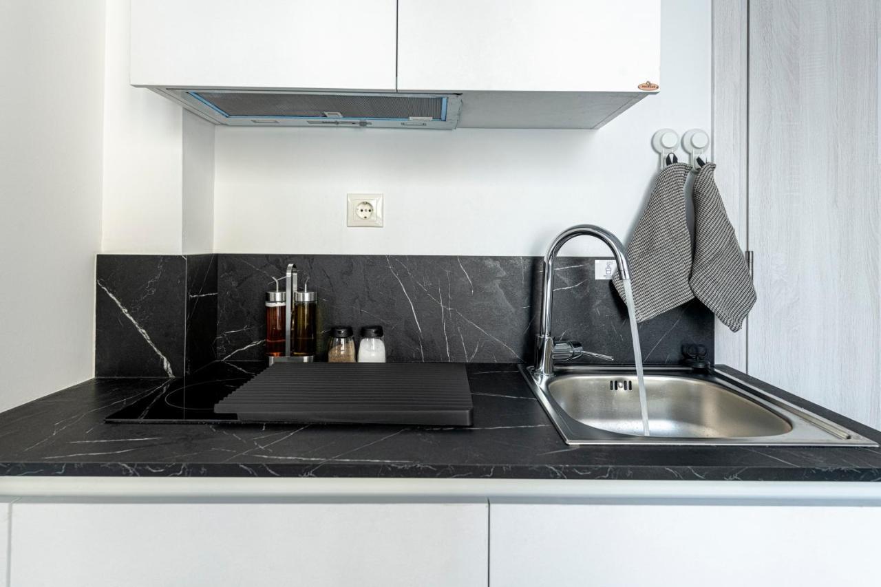 Phaedrus Living Executive Kriel Suites 101 Athena Bagian luar foto